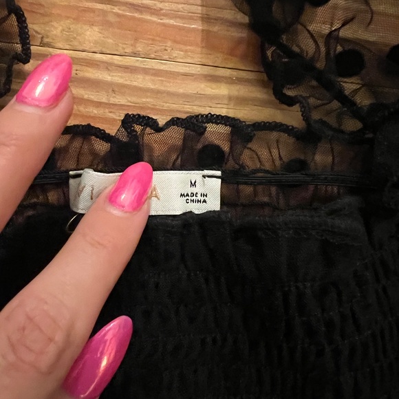 Top - Picture 4 of 5